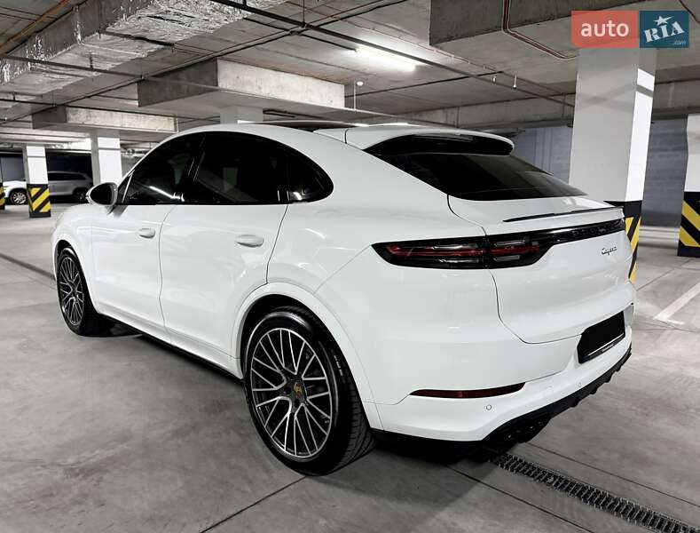 Позашляховик / Кросовер Porsche Cayenne 2019 в Дніпрі