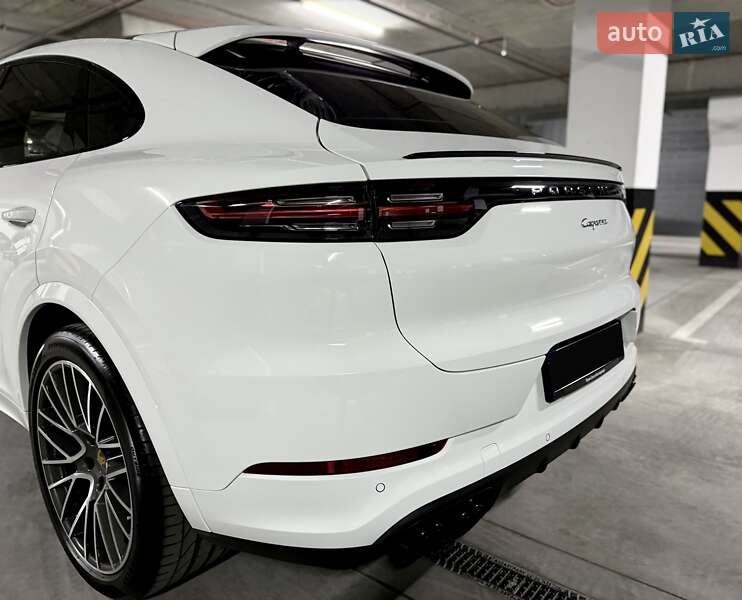 Позашляховик / Кросовер Porsche Cayenne 2019 в Дніпрі