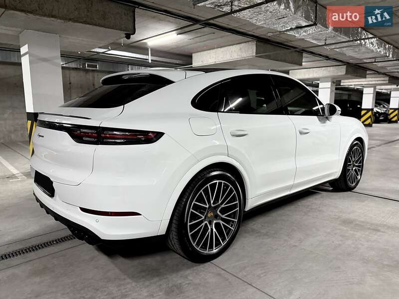 Позашляховик / Кросовер Porsche Cayenne 2019 в Дніпрі