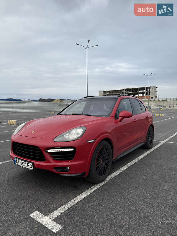 Внедорожник / Кроссовер Porsche Cayenne 2013 в Львове