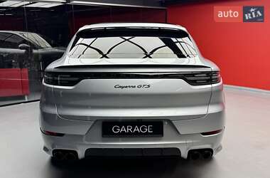Позашляховик / Кросовер Porsche Cayenne 2020 в 
