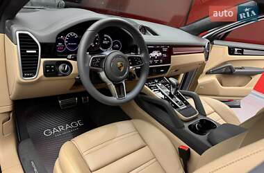 Позашляховик / Кросовер Porsche Cayenne 2020 в 