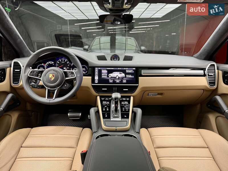 Позашляховик / Кросовер Porsche Cayenne 2020 в Києві