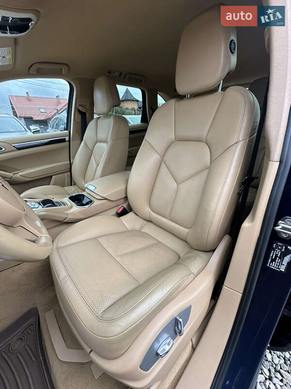 Внедорожник / Кроссовер Porsche Cayenne 2011 в Ивано-Франковске фото 21 Внедорожник / Кроссовер Porsche Cayenne 2011 в Ивано-Франковске