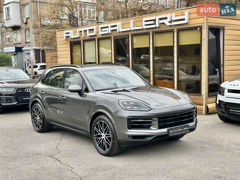 Porsche Cayenne 2024