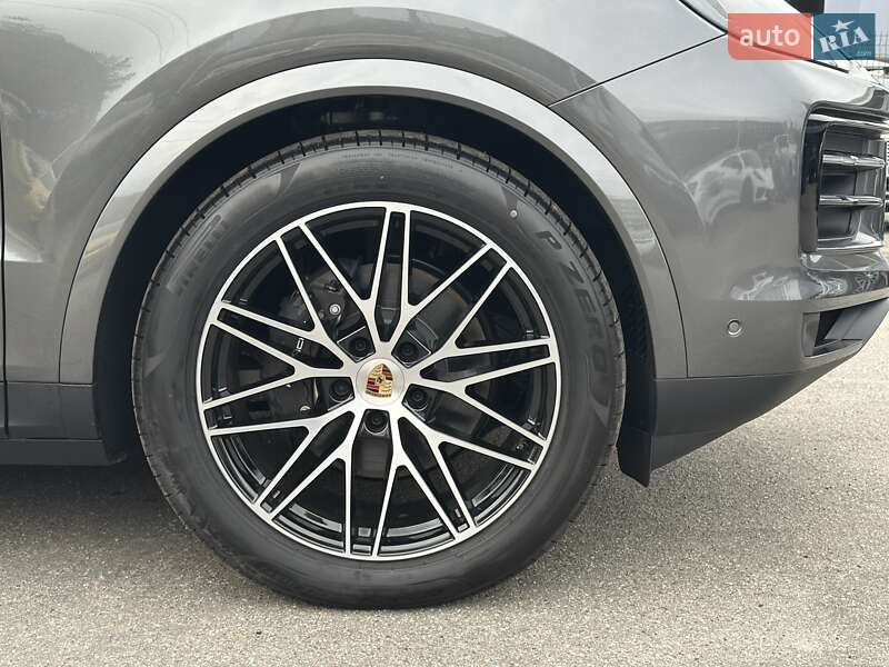 Внедорожник / Кроссовер Porsche Cayenne 2024 в Киеве фото 12 Внедорожник / Кроссовер Porsche Cayenne 2024 в Киеве