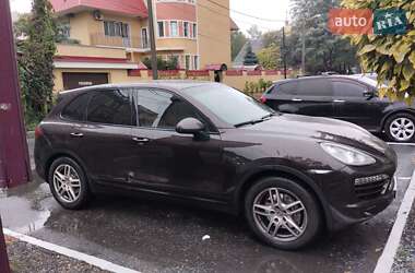 Внедорожник / Кроссовер Porsche Cayenne 2013 в 