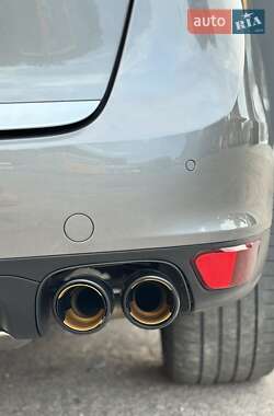 Позашляховик / Кросовер Porsche Cayenne 2010 в 