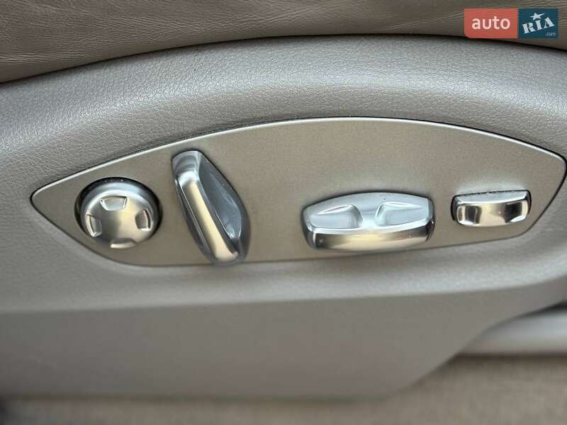 Позашляховик / Кросовер Porsche Cayenne 2010 в Києві