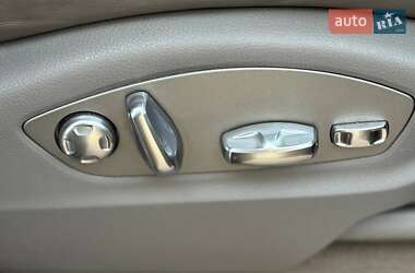 Позашляховик / Кросовер Porsche Cayenne 2010 в 