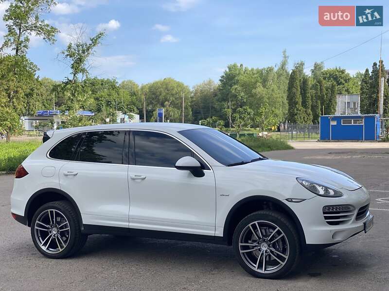 Позашляховик / Кросовер Porsche Cayenne 2013 в Ніжині