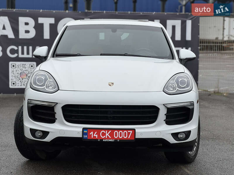 Внедорожник / Кроссовер Porsche Cayenne 2015 в Львове