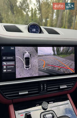 Позашляховик / Кросовер Porsche Cayenne 2019 в 