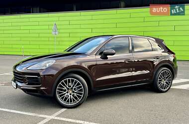 Позашляховик / Кросовер Porsche Cayenne 2018 в 