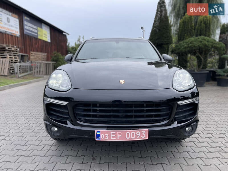 Внедорожник / Кроссовер Porsche Cayenne 2015 в Луцке фото 2 Внедорожник / Кроссовер Porsche Cayenne 2015 в Луцке
