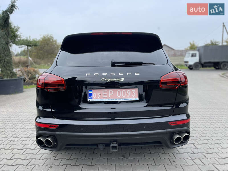 Внедорожник / Кроссовер Porsche Cayenne 2015 в Луцке фото 9 Внедорожник / Кроссовер Porsche Cayenne 2015 в Луцке