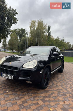 Позашляховик / Кросовер Porsche Cayenne 2005 в 