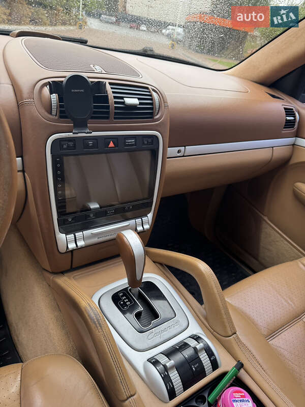 Позашляховик / Кросовер Porsche Cayenne 2005 в Броварах