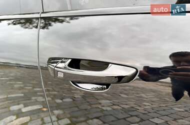 Внедорожник / Кроссовер Porsche Cayenne 2014 в 