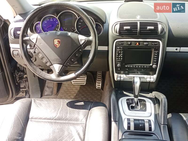 Позашляховик / Кросовер Porsche Cayenne 2003 в Києві