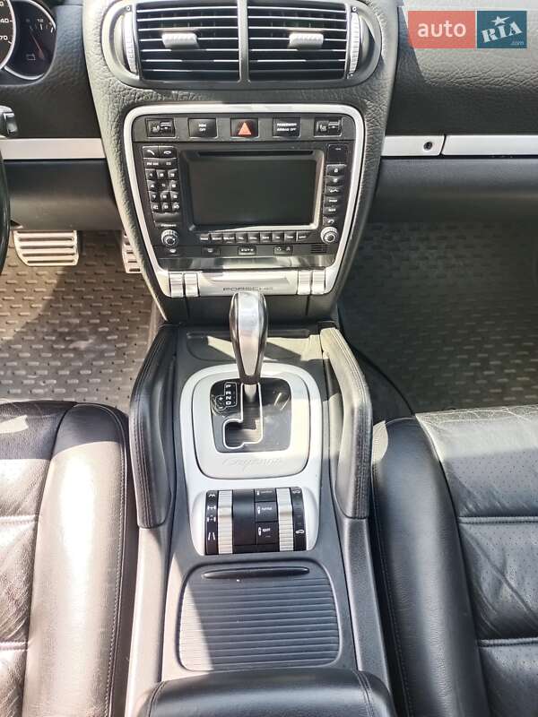 Позашляховик / Кросовер Porsche Cayenne 2003 в Києві