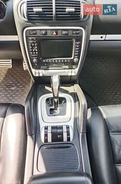 Позашляховик / Кросовер Porsche Cayenne 2003 в 