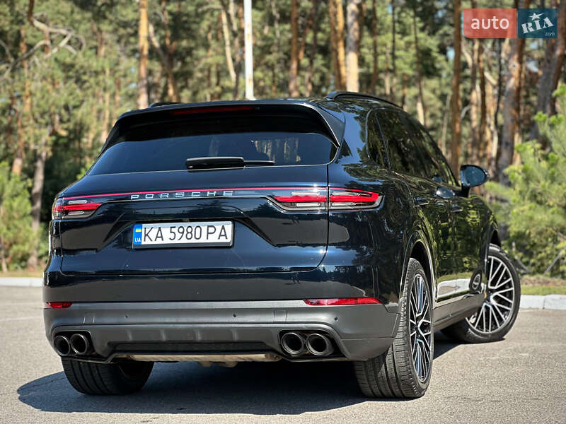 Позашляховик / Кросовер Porsche Cayenne 2019 в Києві