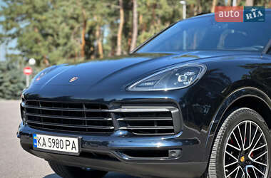 Позашляховик / Кросовер Porsche Cayenne 2019 в 