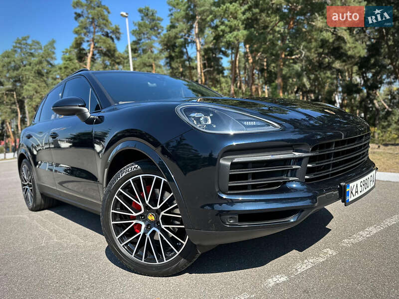 Позашляховик / Кросовер Porsche Cayenne 2019 в Києві
