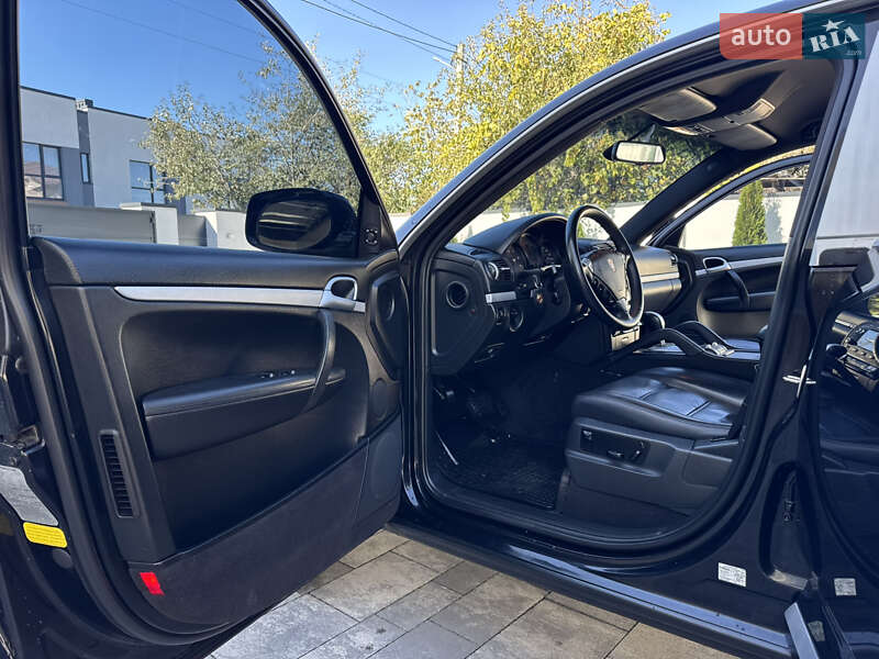 Внедорожник / Кроссовер Porsche Cayenne 2010 в Ивано-Франковске фото 23 Внедорожник / Кроссовер Porsche Cayenne 2010 в Ивано-Франковске