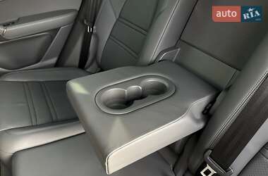 Внедорожник / Кроссовер Porsche Cayenne 2020 в 