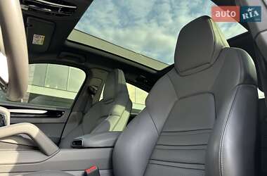 Внедорожник / Кроссовер Porsche Cayenne 2020 в 