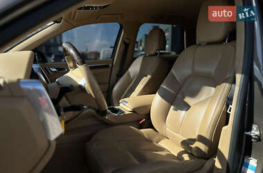 Позашляховик / Кросовер Porsche Cayenne 2013 в 
