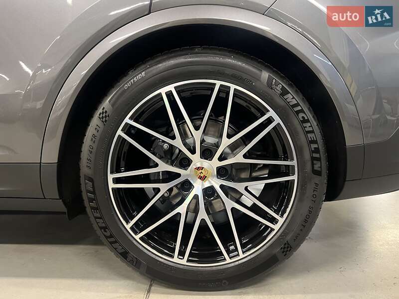Внедорожник / Кроссовер Porsche Cayenne 2024 в Киеве фото 20 Внедорожник / Кроссовер Porsche Cayenne 2024 в Киеве