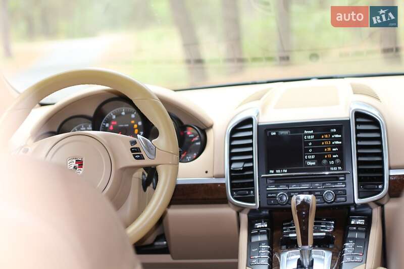 Внедорожник / Кроссовер Porsche Cayenne 2011 в Киеве фото 26 Внедорожник / Кроссовер Porsche Cayenne 2011 в Киеве