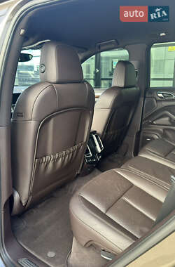 Внедорожник / Кроссовер Porsche Cayenne 2013 в 