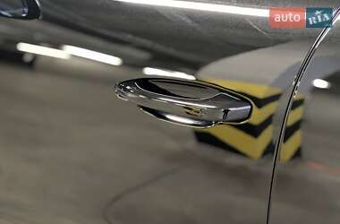 Внедорожник / Кроссовер Porsche Cayenne 2023 в 