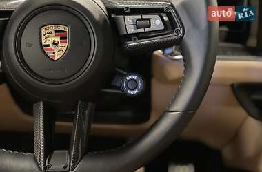 Внедорожник / Кроссовер Porsche Cayenne 2023 в 