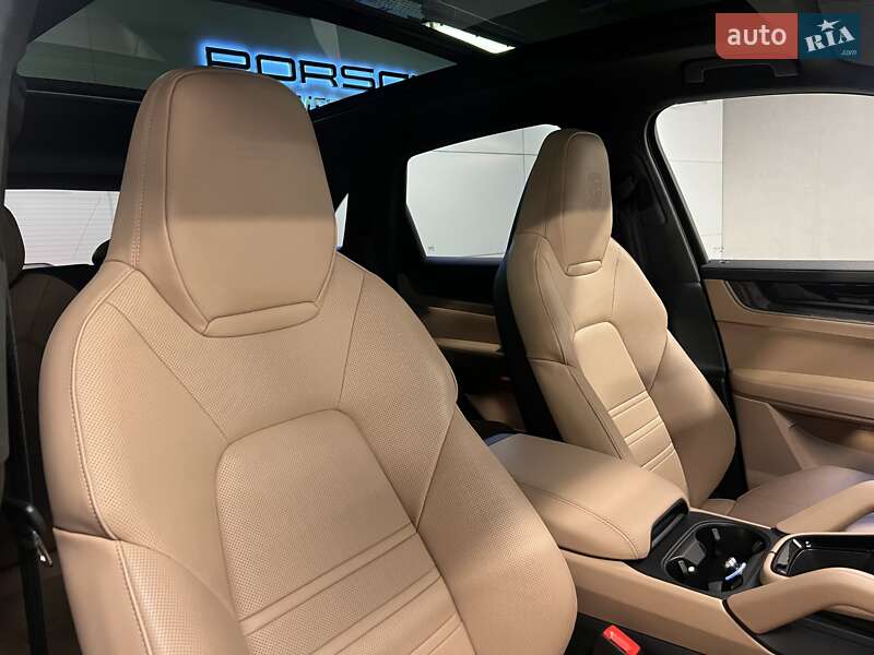 Внедорожник / Кроссовер Porsche Cayenne 2023 в Киеве фото 51 Внедорожник / Кроссовер Porsche Cayenne 2023 в Киеве