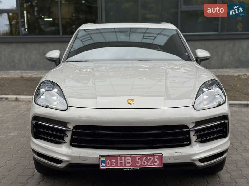 Позашляховик / Кросовер Porsche Cayenne 2020 в Києві