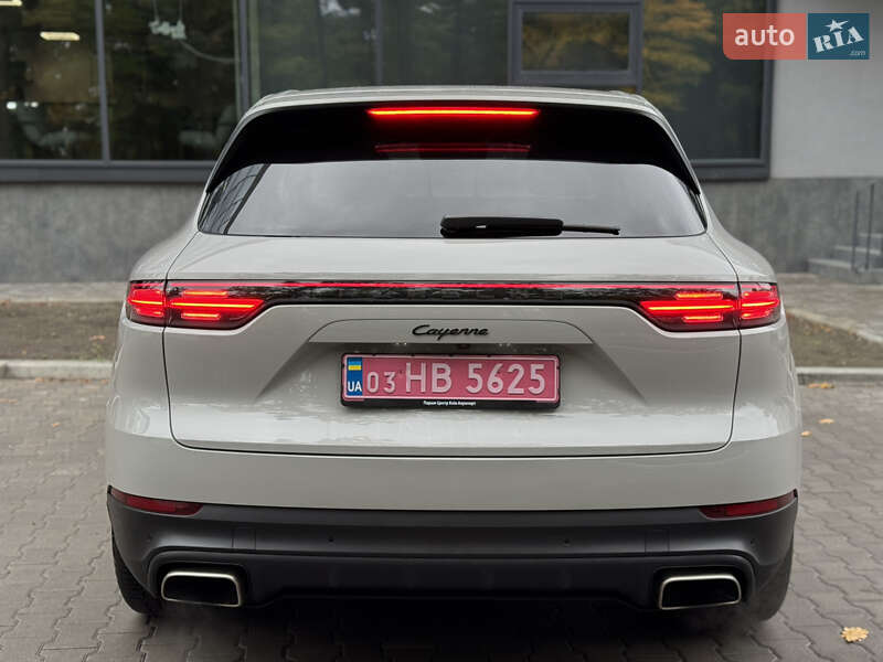 Позашляховик / Кросовер Porsche Cayenne 2020 в Києві
