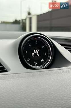 Внедорожник / Кроссовер Porsche Cayenne 2022 в 