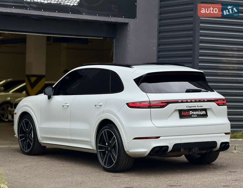 Внедорожник / Кроссовер Porsche Cayenne 2018 в Харькове