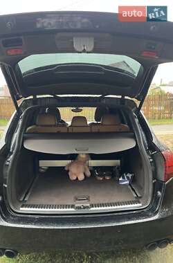 Позашляховик / Кросовер Porsche Cayenne 2010 в 