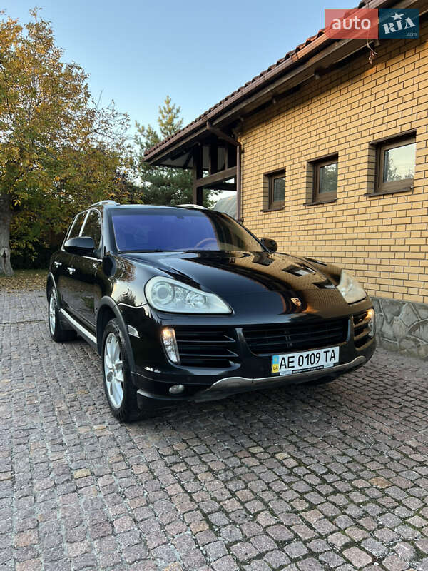 Позашляховик / Кросовер Porsche Cayenne 2007 в 