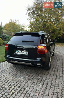 Позашляховик / Кросовер Porsche Cayenne 2007 в 