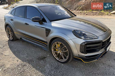 Внедорожник / Кроссовер Porsche Cayenne 2023 в 