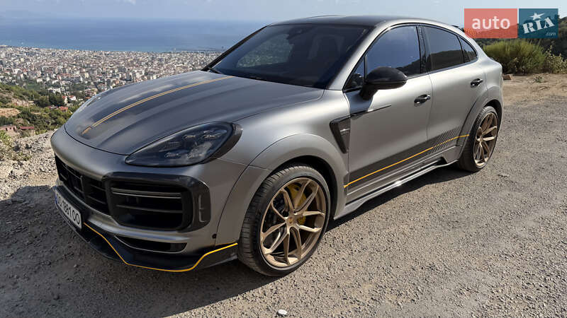 Внедорожник / Кроссовер Porsche Cayenne 2023 в 