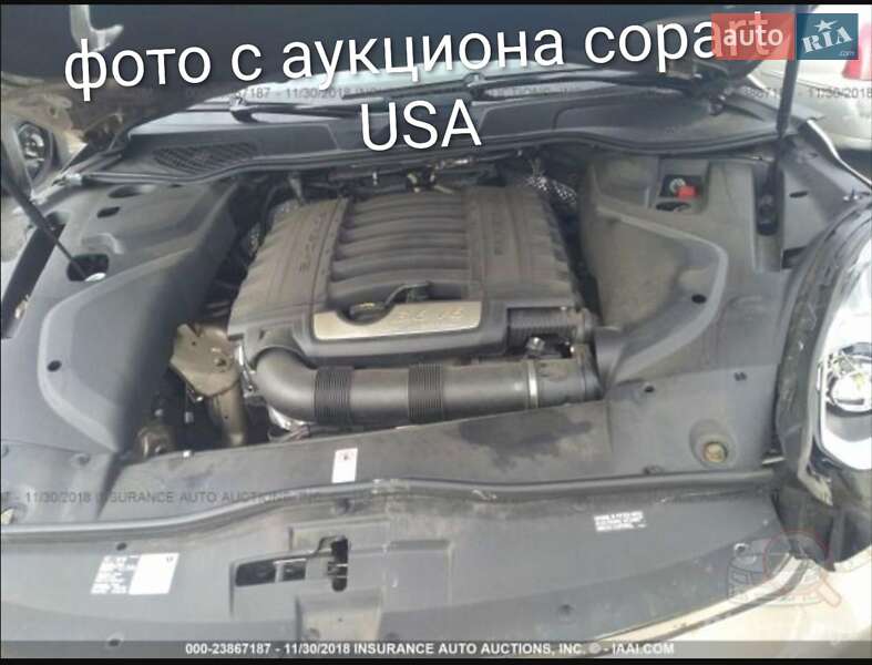 Внедорожник / Кроссовер Porsche Cayenne 2015 в Киеве