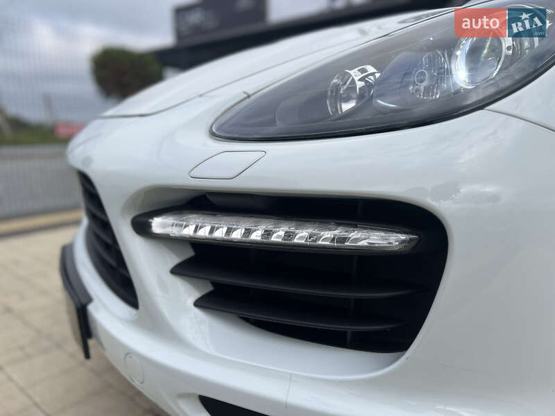 Внедорожник / Кроссовер Porsche Cayenne 2013 в Львове фото 5 Внедорожник / Кроссовер Porsche Cayenne 2013 в Львове